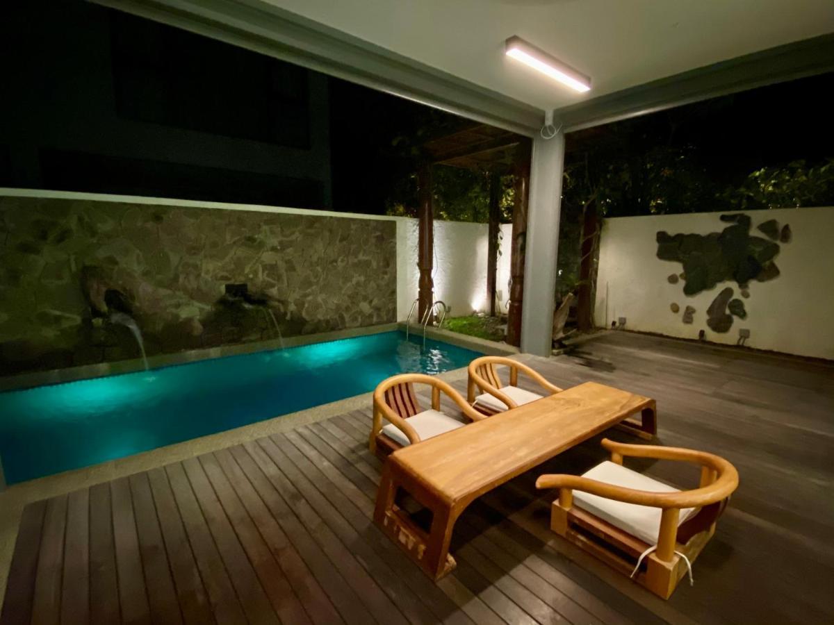 Ikiru 18 Private Saltwater Pool Villa, 3 Ensuite Br, Outdoor Bbq, 5 Mins To Beach Pantai Cenang  Luaran gambar