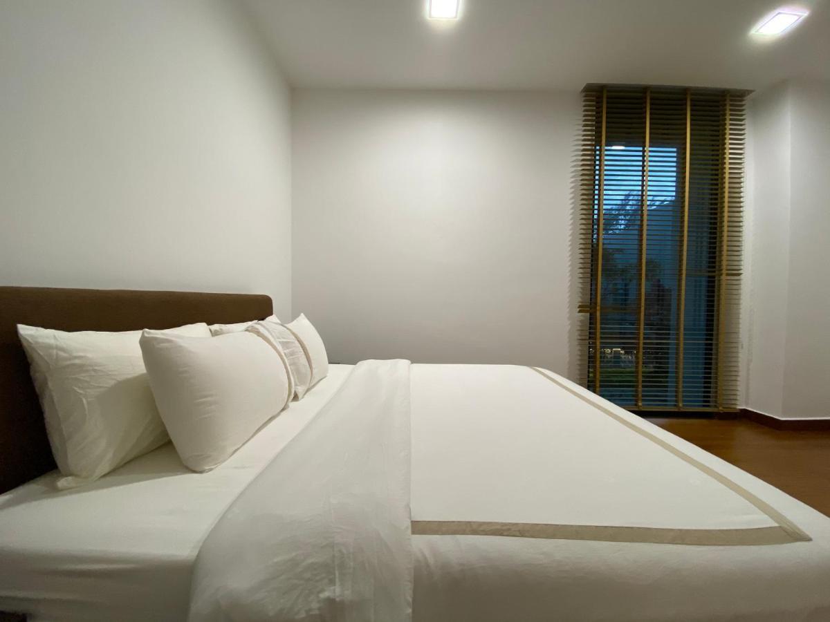 Ikiru 18 Private Saltwater Pool Villa, 3 Ensuite Br, Outdoor Bbq, 5 Mins To Beach Pantai Cenang  Luaran gambar