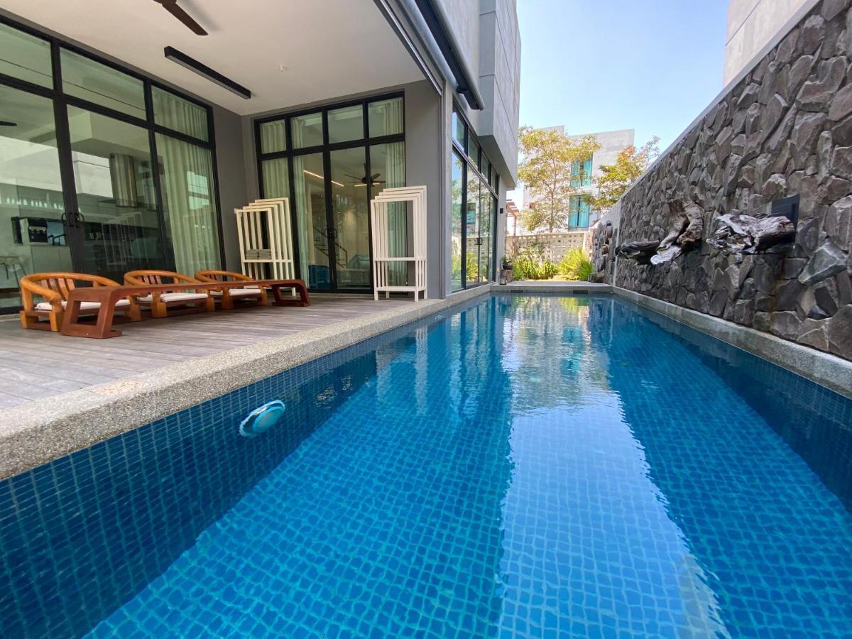 Ikiru 18 Private Saltwater Pool Villa, 3 Ensuite Br, Outdoor Bbq, 5 Mins To Beach Pantai Cenang  Luaran gambar