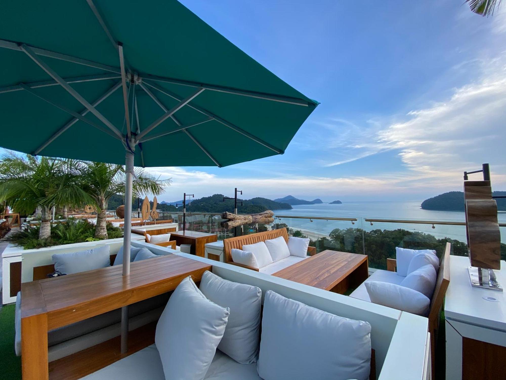 Ikiru 18 Private Saltwater Pool Villa, 3 Ensuite Br, Outdoor Bbq, 5 Mins To Beach Pantai Cenang  Luaran gambar